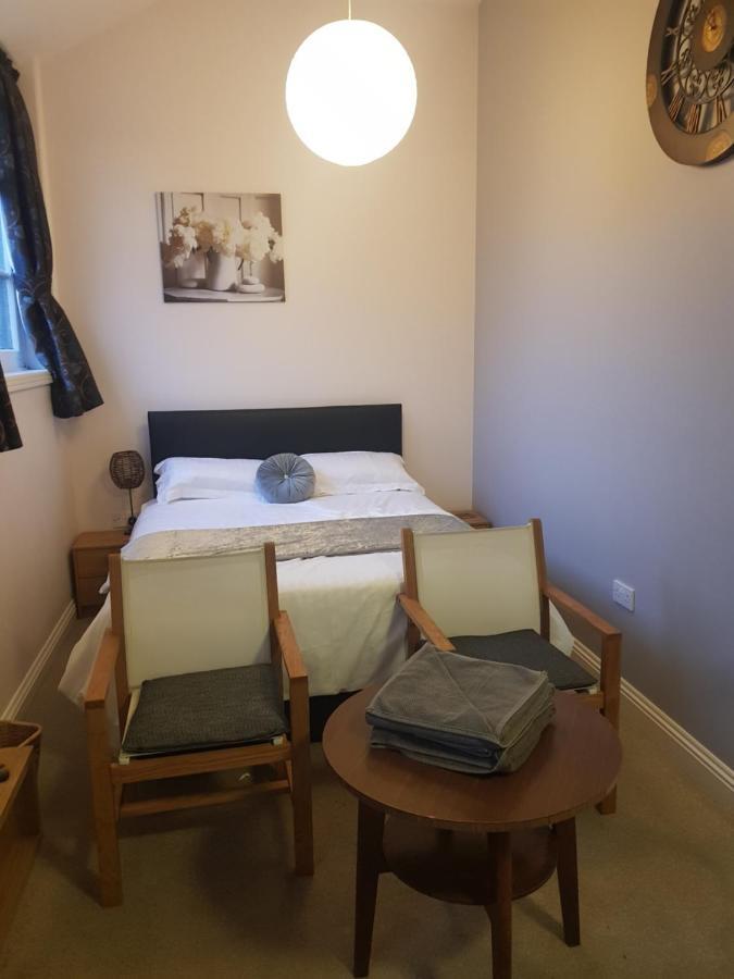 The Royal Oak 3*