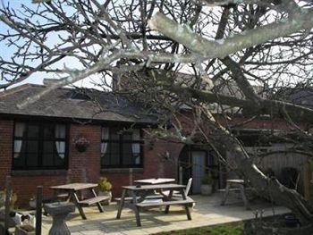 The Royal Oak Inn 3*
